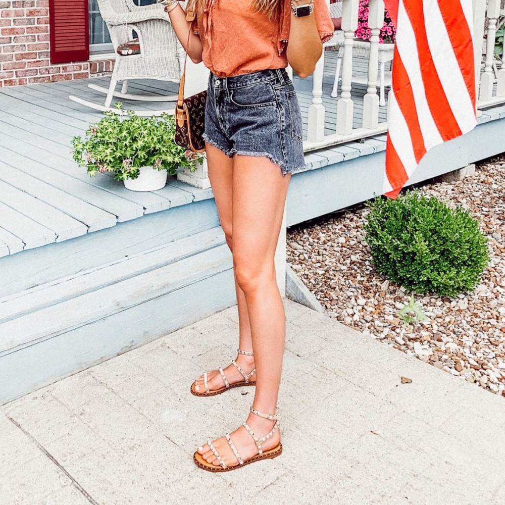 ABERCROMBIE CURVE LOVE HIGH WAISTED SHORTS